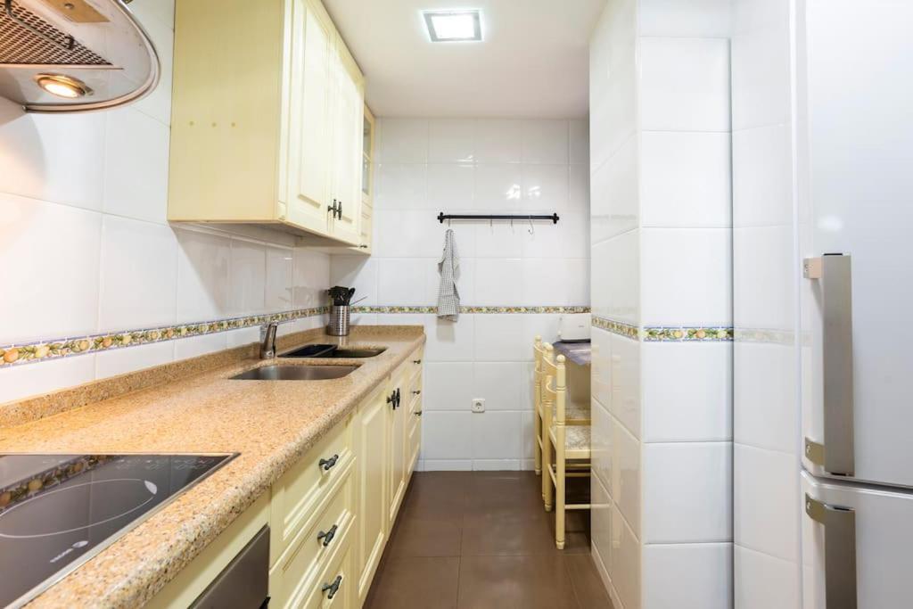 Ayala Beach Apartment Málaga Buitenkant foto
